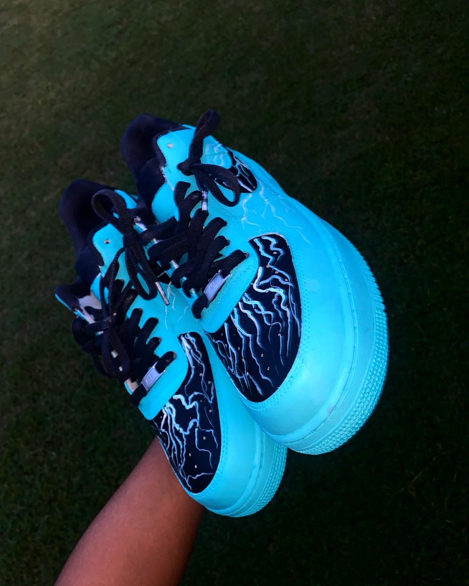 _cindy_trejo's tweet photo. Blue Volt 🥶⚡️ https://t.co/5xc0ma7i8n