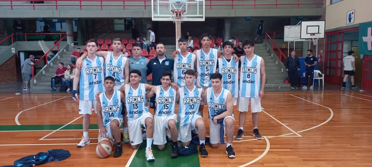 Buen inicio para los chicos en San Jorge 💪

La categoría U19 está participando de un torneo organizado por el club santafesino.

En primer turno, <a href="/BasketRacing/">Basket Racing</a> venció 64-49 a Tiro Federal y, luego, 53-43 a Gimnasia de Santa Fe. El domingo a primera hora jugarán las semifinales.
