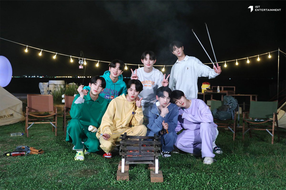 nujseok's tweet photo. ︎⠀⠀ A variety is not fun if there's no behind pictures isn't it? Great moments, we captures our memory through this. So it will becomes a precious memory for us and also for our BOATs. 🖤

🖇️ https://t.co/ZMTWDkW6CN https://t.co/ZFUHgTHEIy