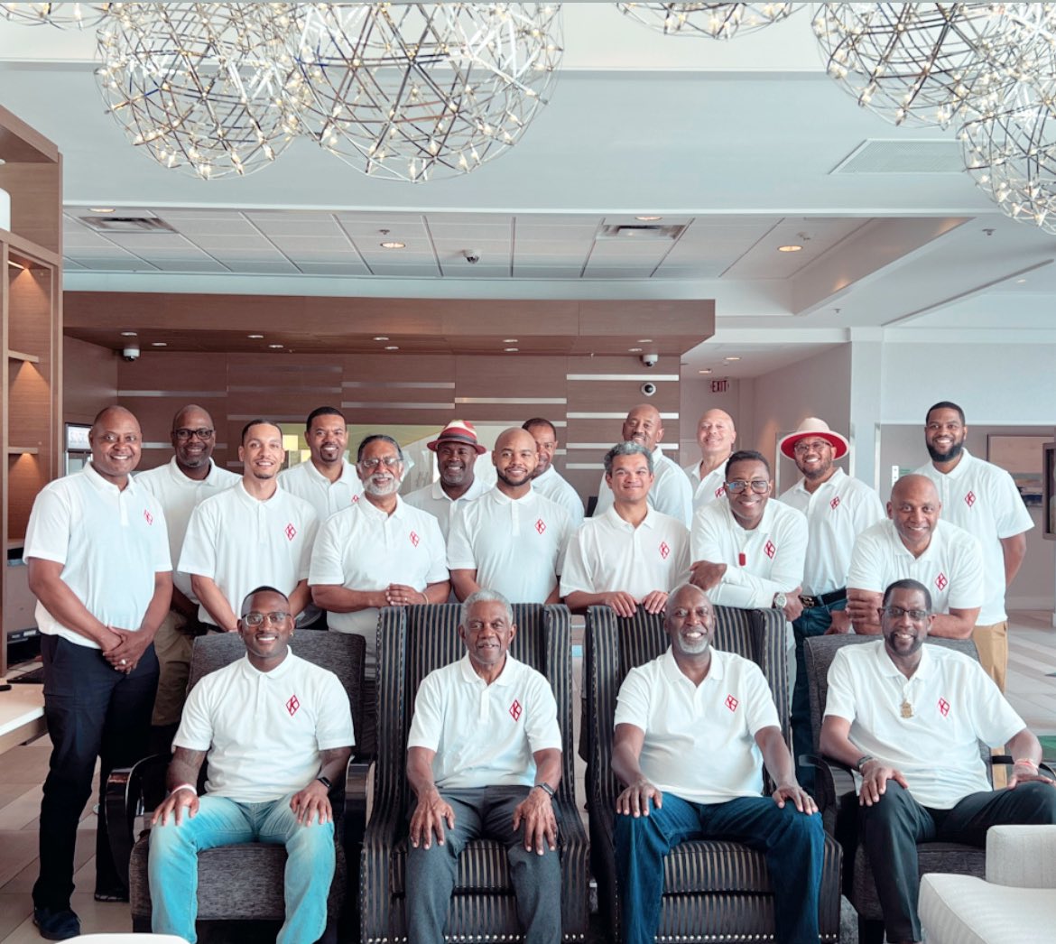 RevAnttimo's tweet photo. chapter retreat was a success, they had y’all’s favorite Vice Polemarch outchea working 👌🏾♦️

we’re just getting started… stay tuned… https://t.co/OUrLYkQedW