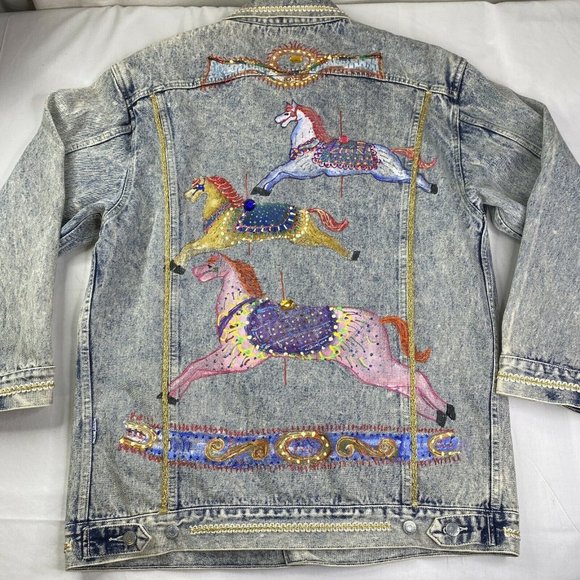 bluepugdesign's tweet photo. So good I had to share! Check out all the items I'm loving on @Poshmarkapp from @XxXKandylandXxX @AngelMissions #poshmark #fashion #style #shopmycloset #sportdeco #levis #kloud9: https://t.co/9s0j7ZQ0An https://t.co/9g8tVKmF5M