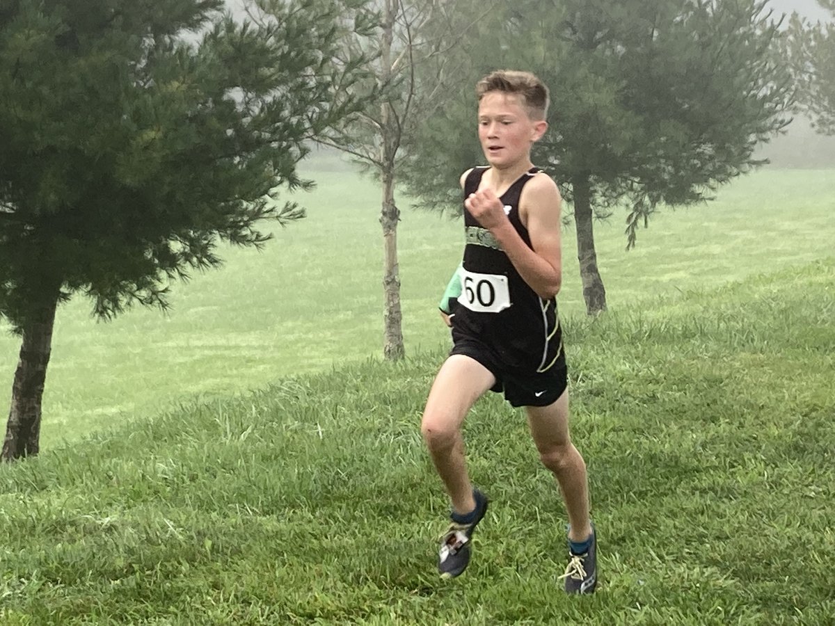 BruinsBMS's tweet photo. Congrats to our BMS Boys and Girls Cross Country Teams for each placing 1st this morning at the Blacksburg Relays. 🥇🏃‍♀️🥇🏃 So many runners showing off all their hard work! 👏👏 https://t.co/NGYv3kAs5j