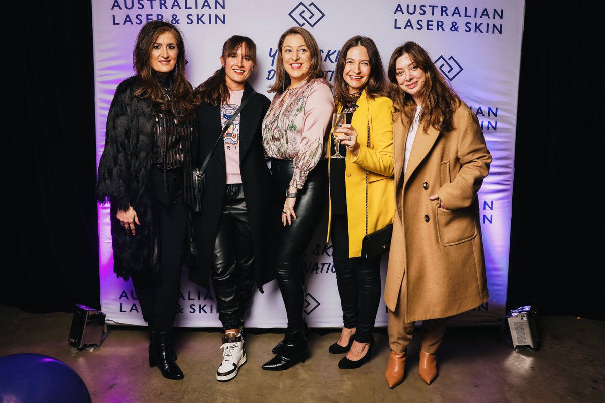 AngieXposed's tweet photo. Congrats to #AustralianLaser on the launch of their stunning NEW #Armadale store! A lovely evening and thanks for having us @HELLREIZER #Melbourne #SocialEventsQueen 🖤 
Fab funky, disco &amp; soul vibes by @mark_pellegrini one of the best in the biz!! 🎧🎶🪩
Pic 📸 #NicoleCleary https://t.co/A6UGRGkYoT