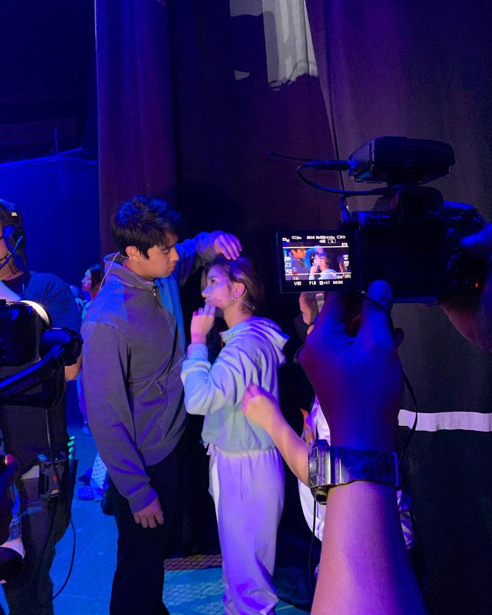 TODBOverseas's tweet photo. 🖤❤✨

https://t.co/LXrvKmz2Gn

DONBELLE PHIHNOMENALConcert

#DonBelle | #HIHAllAccessConcert
#DONNYnatingTheBigDome
#BELLElazingTheBigDome https://t.co/wzRdaoiCjQ