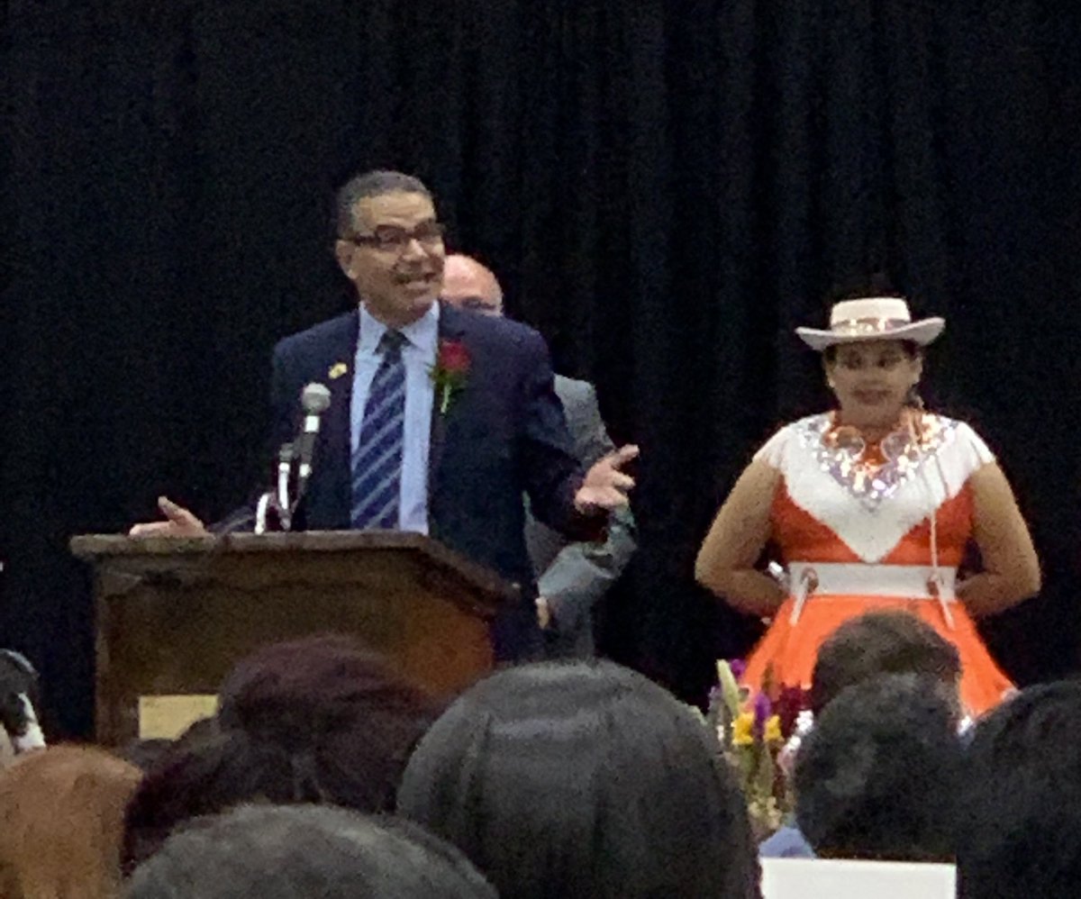 sciencEvela's tweet photo. I am always inspired to hear the words of out transformational leader. Dr. Jaime Aquino has done a great job starting the 2022 school year as a positive and energetic Superintendent.  @DrJaimeAquino @SAISD @SAISDFoundation @LMS_Spartans https://t.co/3SWoTYLIwP