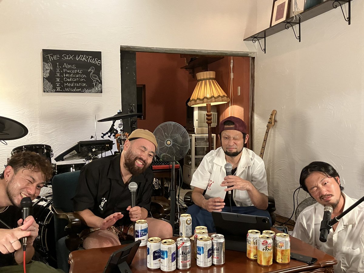 EMPTYKRAFT's tweet photo. THANK YOU FOR WATCHING😉😉😉😉!!!!!
@epkt0815
@yutaf1015
@Kensei0227
@drums_atsushi
#emptykraft
#emptv
#livestream https://t.co/jy2PQovT5n