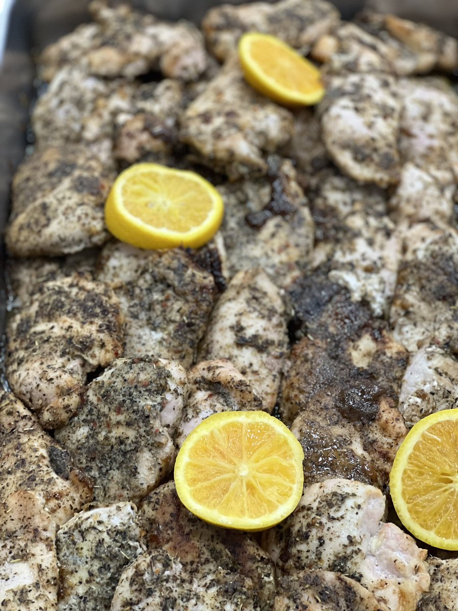 Amazing_Kinders's tweet photo. The Nutrition Group enjoyed preparing lunch for the Distinguished Alumni Hall of Fame Banquet for 2022! 
#nutritiongroup #deliciousfood #CCSD https://t.co/IQpF7DGyEh