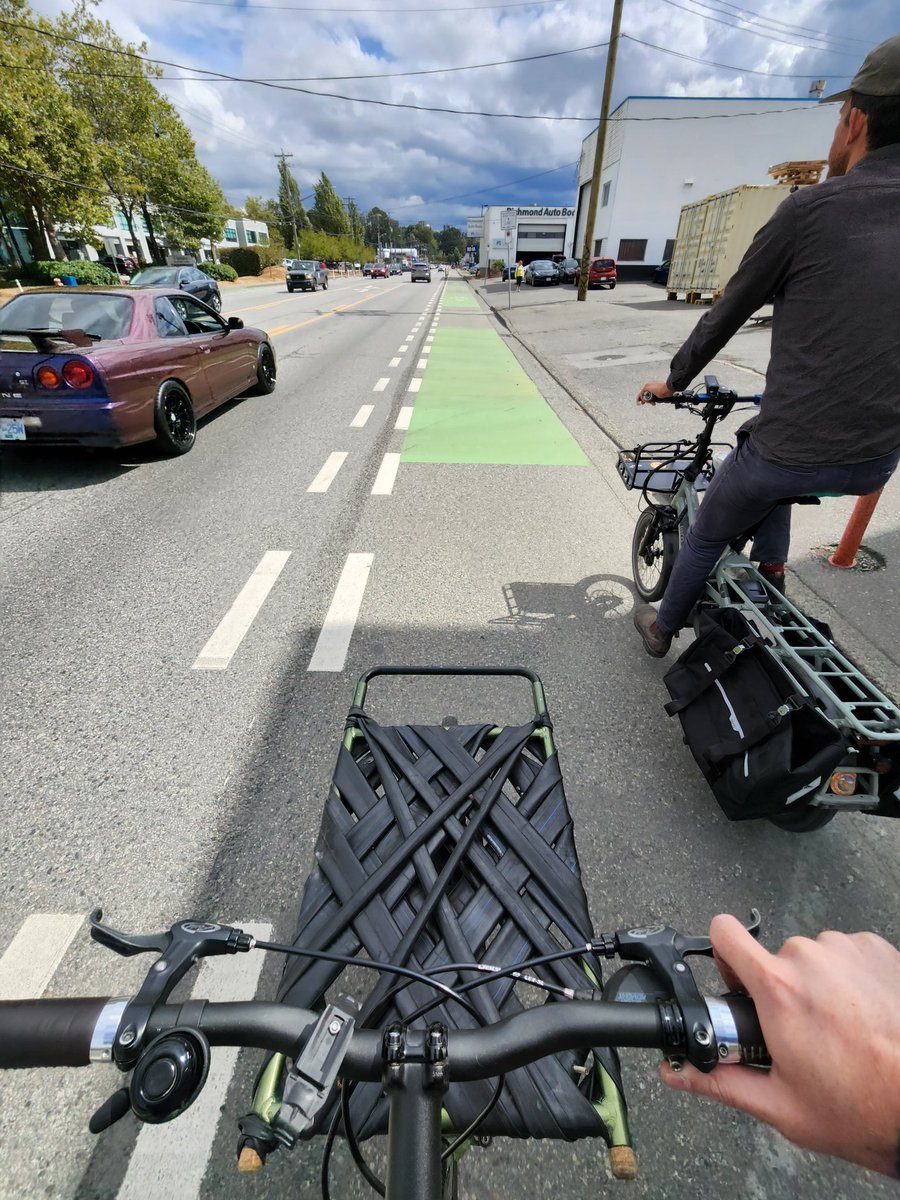 PlannerAaron's tweet photo. Ok that was way too much fun for only being an annual event! Look forward to the 3rd annual cargo bike ride next year from @OurGreenway, @samstarrcycles, @tonyvalente_ca! Great chats with so many wonderful people! Awesome bicycle diversity! Exciting times ahead for this 🚲 genre! https://t.co/zCNlgk7Yfq