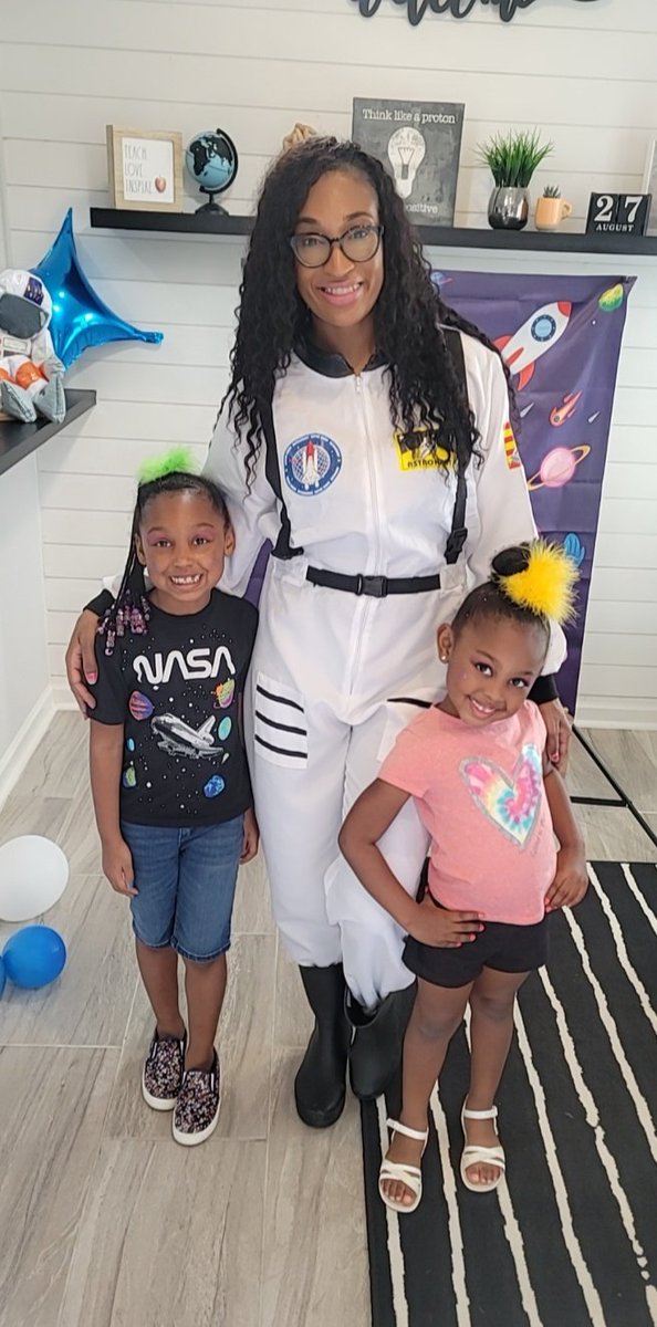 IheartMathk_5's tweet photo. They will always be part of my WHY
💝🤞

"Education is our greatest opportunity to give an irrevocable gift to the next generation” -Ernie Fletcher

Another day of learning fun w my future leaders! 🚀🌌🛰👩‍🚀

#BrightMindsSTEAM
#EngageDiscoverPlayLEARN
#STEAMSaturdays
#WomenInSTEM https://t.co/sOpRCL3isu