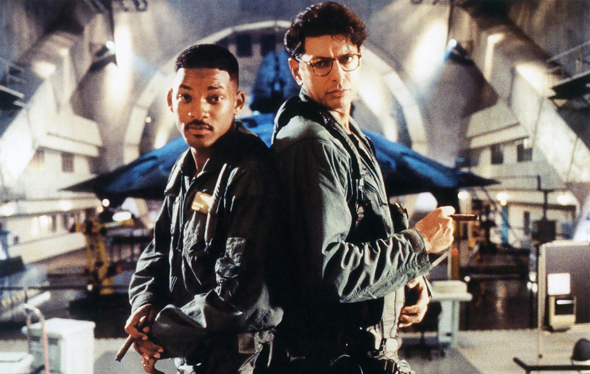 mfmipodcast's tweet photo. Happy birthday to Dean Devlin, producer and co-writer of INDEPENDENCE DAY and frequent collaborator of Roland Emmerich! 🥳🎂🥂

Other credits include co-writing and co-producing STARGATE, GODZILLA (1998), and INDEPENDENCE DAY: RESURGENCE. https://t.co/cEUuSyS6FK