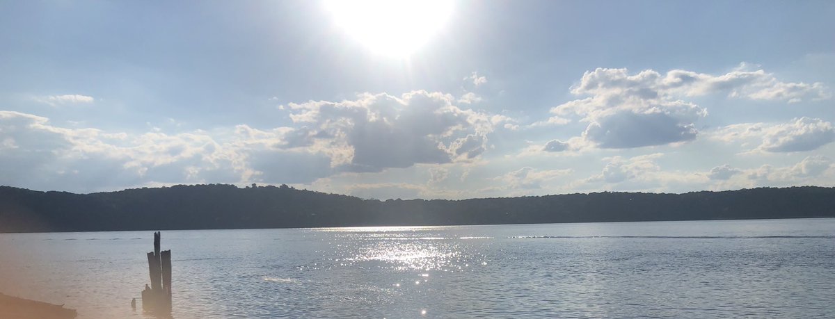 DominicTV's tweet photo. View we had today. God is Good. Glass is always half Full. NEVER half empty. See you Sunday evening at midnight on @77WABCradio #grateful #life #alwayshalffull https://t.co/ovKnLSAyhn