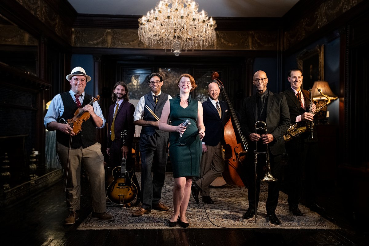 OnceNoticiasTV's tweet photo. 🎷 ¿Nada qué hacer este domingo?

¡Asiste al cierre del Tercer Festival Internacional de Hot Jazz/México! @FIHJMX.

#OnceNoticias 🔻 https://t.co/4idqNBmWtG