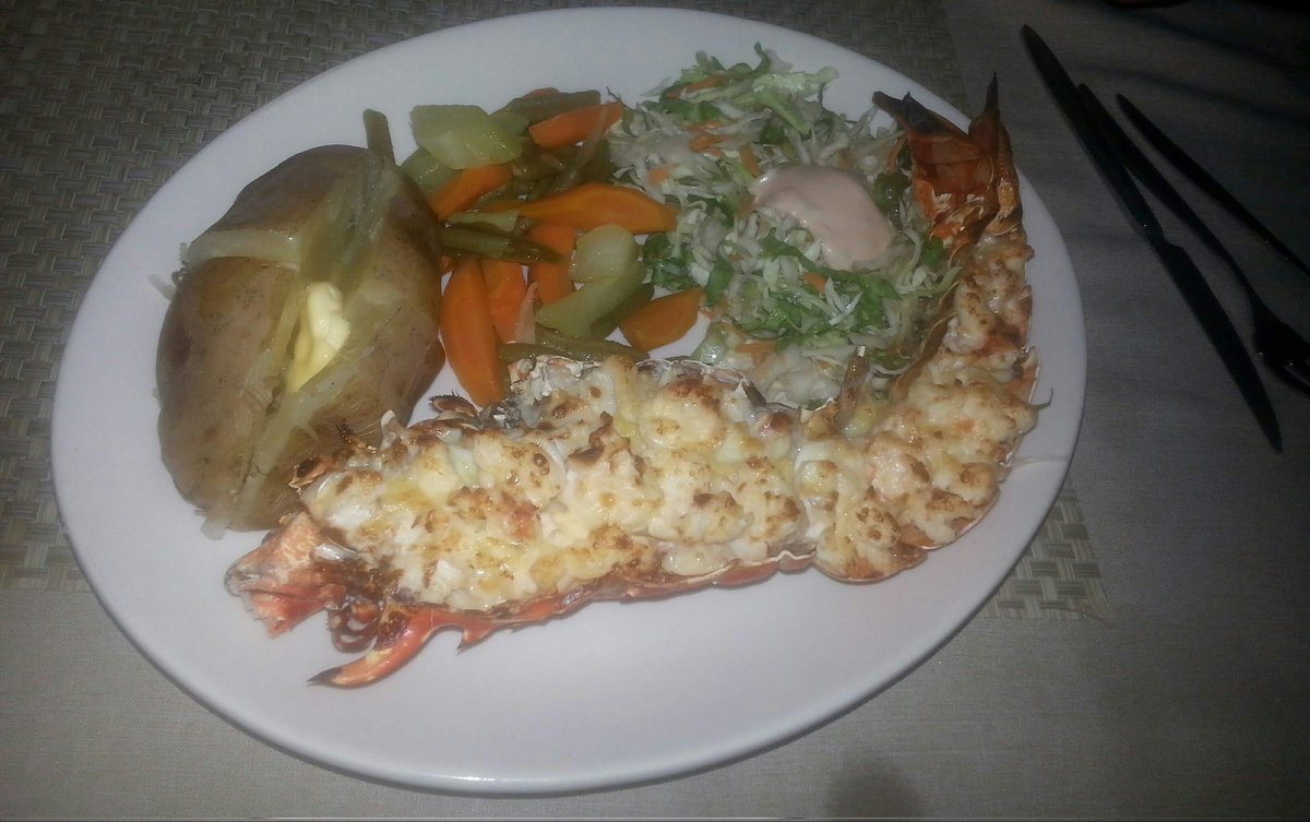 FaithMd251's tweet photo. #Foodie @CTSCollegeTT #CTSCollegeTT https://t.co/OsL8fSi74W