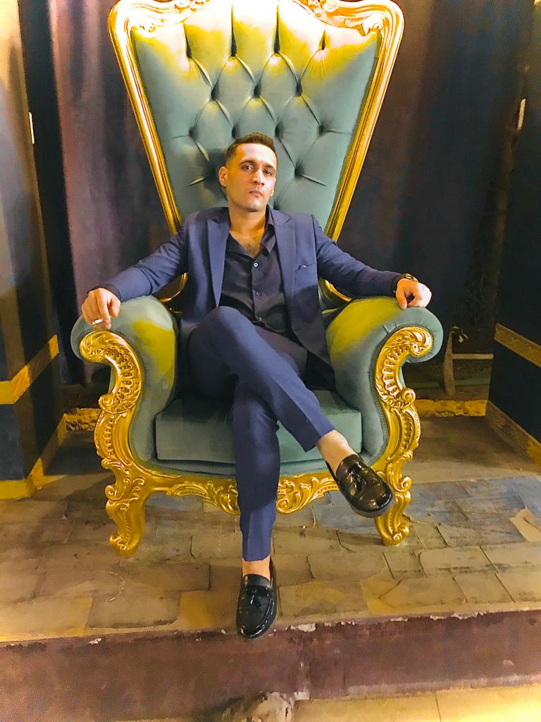 مَوجوُد بس عاَمل اِستبعـــــــــــــــــــــــــاَد وحدوُد🔞✖️