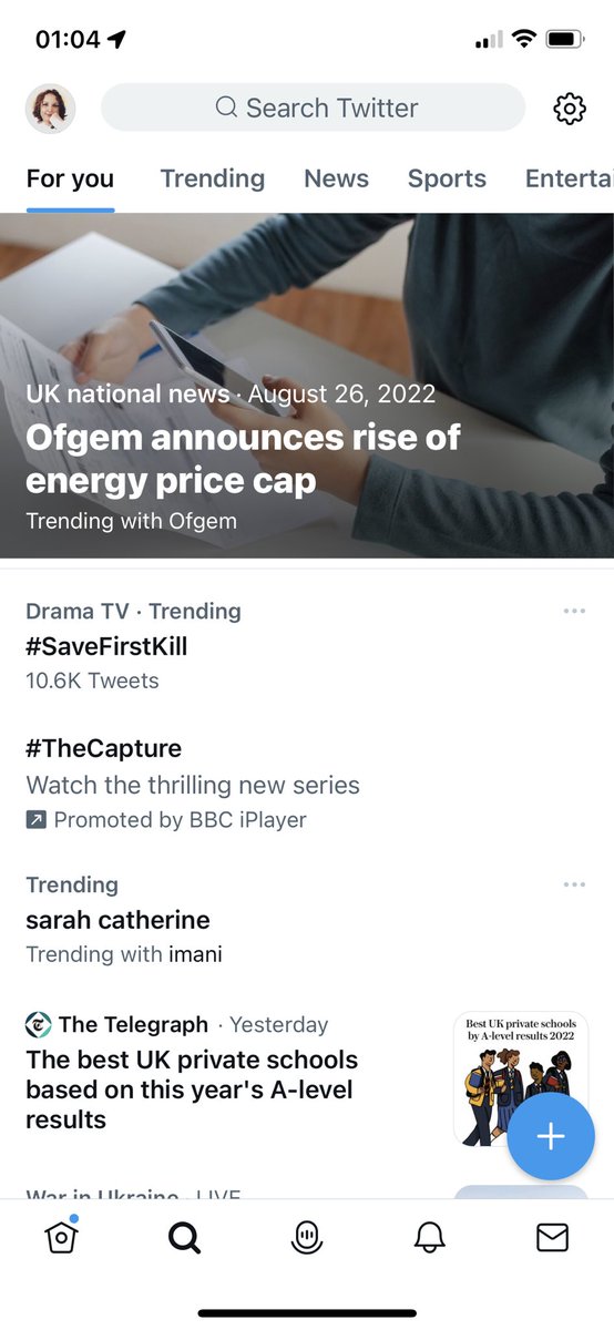 cbsavefirstkill's tweet image. Sarah and Imani and savefirstkill are trending in the uk 🇬🇧🏳️‍🌈❤️🔥we will get our show back and get our cutie Jules back on our screens #saveFirstKill #sarahcatherinehook