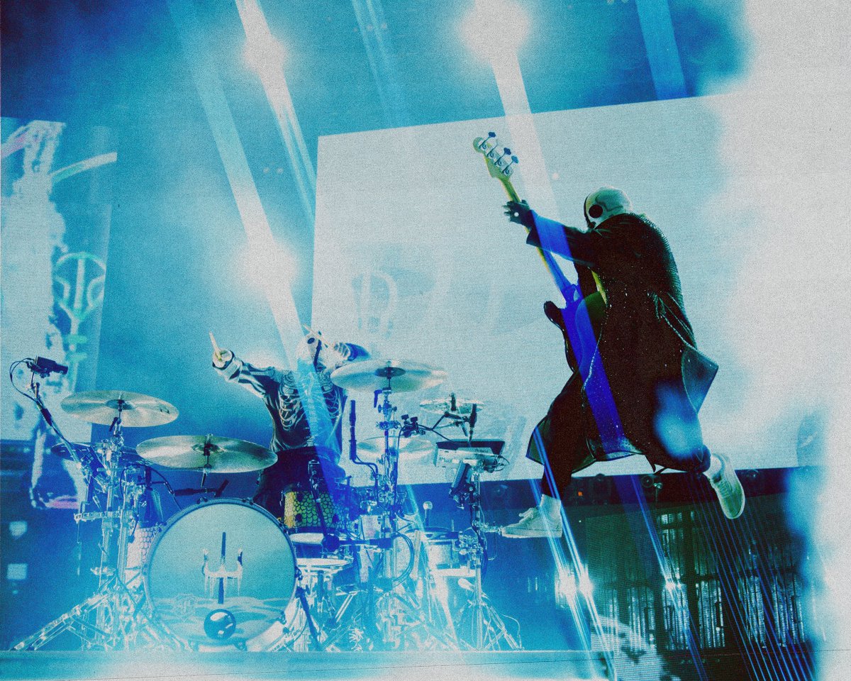 twentyonepilots tweet picture