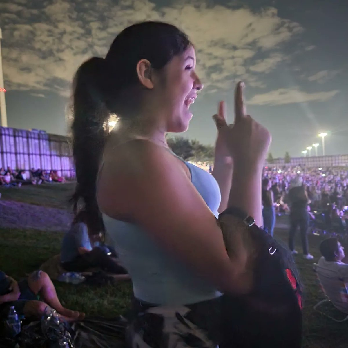 TTSheehan's tweet photo. We were in a bad accident on Monday - alleged 'smart' tech in the car went nuts sent us crashing into a concrete wall

I'm in pain &amp; exhausted but she really didn't want to miss this concert so I sucked it up

Seeing her happiness is everything

@OneRepublic @LiveNationDFW https://t.co/sLwkR2m7xY