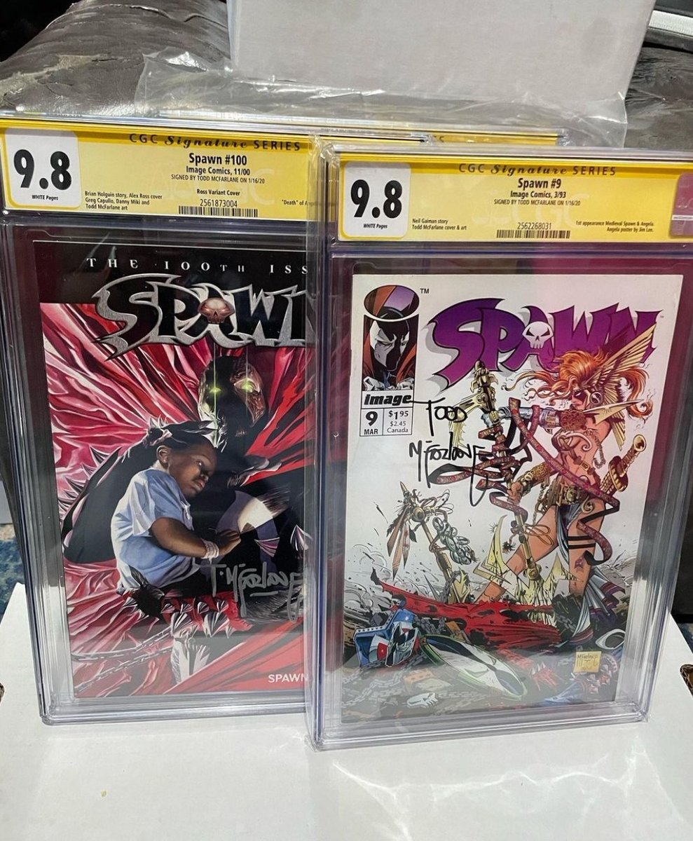 CBfiendclub's tweet photo. #spawnsaturday
#cbfcwestchapter @FlacoRincon909 has these 2 Spawn books @cgccomics signed books by the Todd Father himself @Todd_McFarlane
Besides McFarlane what other artist draw a amazing Spawn!?
#comicbookcollecting #comicbookfiendclub #cbfc
#spawn #toddmcfarlane https://t.co/7xjhbGryRU