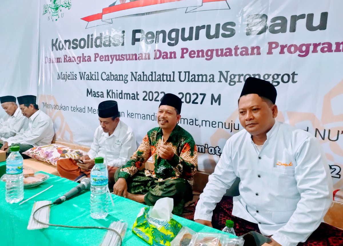 Selamat menata program untuk mencapai target menuju kemandirian organisasi dan memberikan kemaslahatan umat kepada MWCNU Ngronggot masa khidmat 2022-2027.