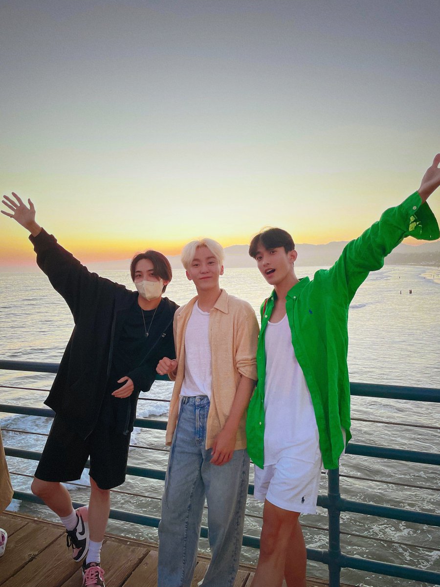 thinkabtsh's tweet image. its always them @booseokhanthink