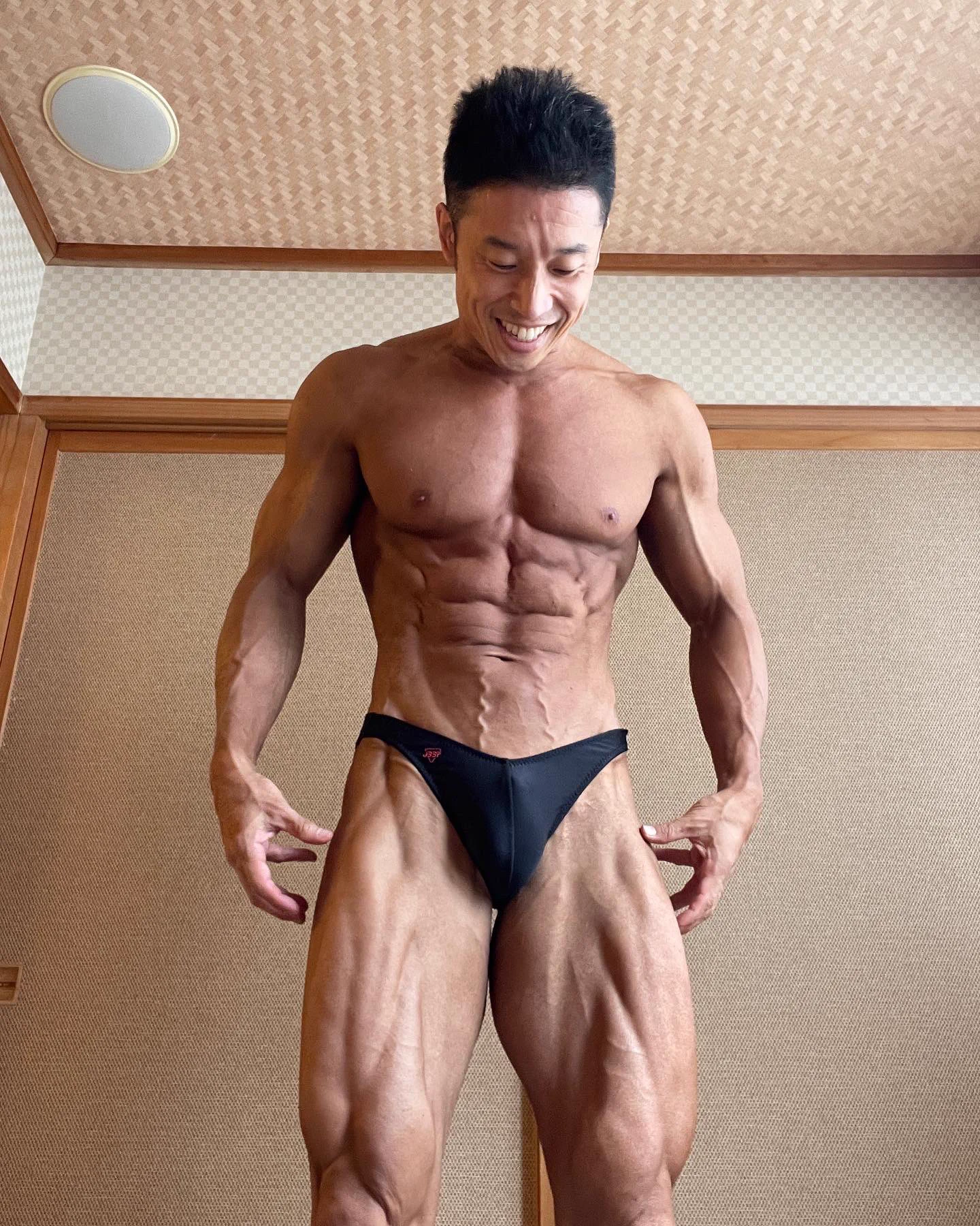 なかやまきんに君 on X: 