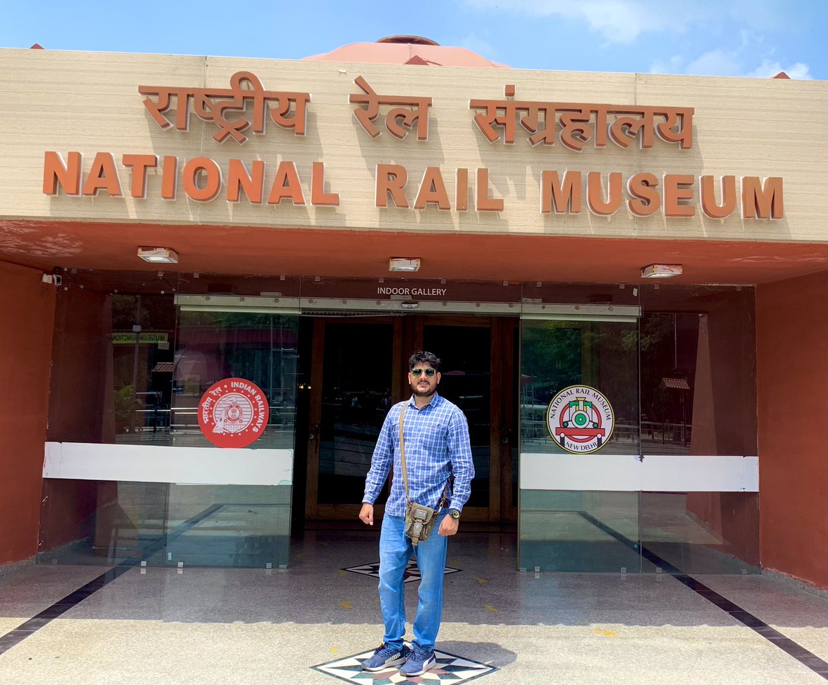 RaavishRana's tweet photo. Delhi Diaries. https://t.co/OVeTRZpNk4
