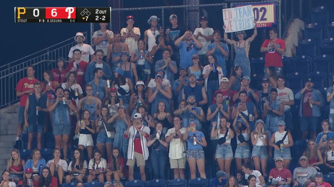 Absolutely Hammered tweet media