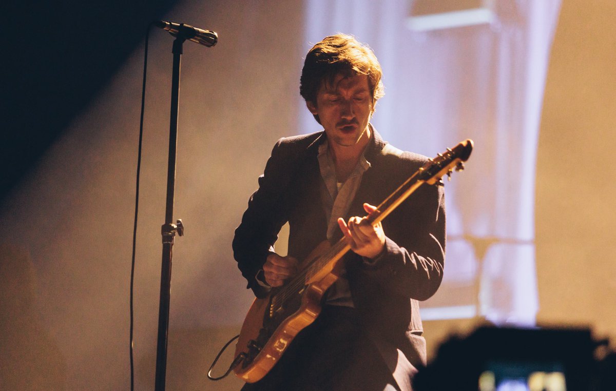 NME's tweet photo. They’re back…

@ArcticMonkeys @OfficialRandL https://t.co/U7KnSVOj3x