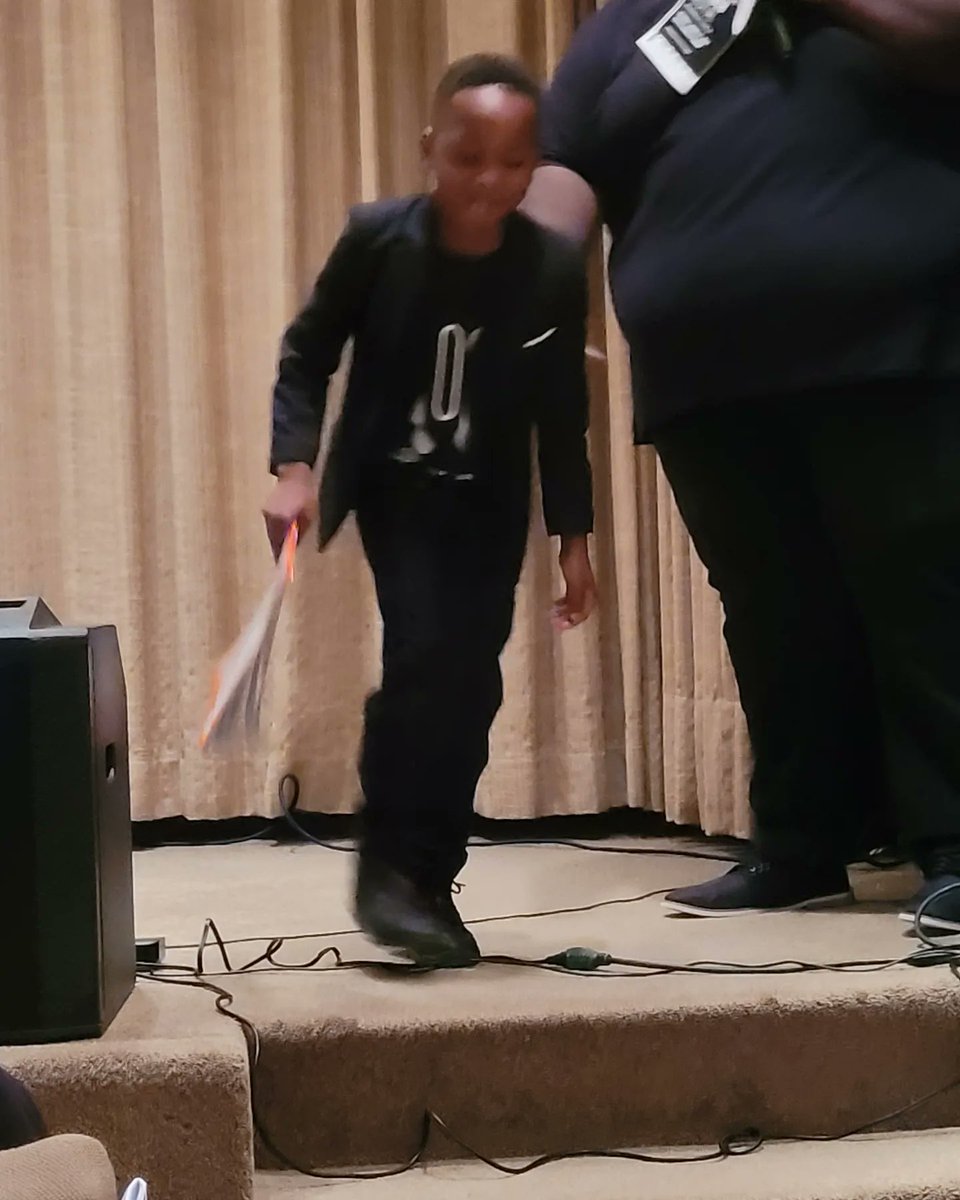 tjawls's tweet photo. Adin has his first #Recital
#ProudPapa πΉ #AwlsFam https://t.co/aU7WnDqNQW