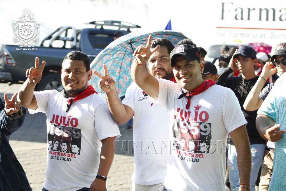 La Bicentenaria UNAN-León presente en la caminata en conmemoración del 55 Aniversario de la Gesta Heroica de Pancasán.