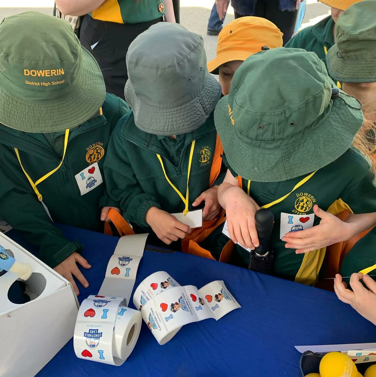 ConstableCare's tweet photo. Constable Care had a great time at the 2022 @DowerinFieldDay last week! What a pleasure it was to meet so many new people - and so many lovers of stickers 🤩
#DowerinFieldDays2022 #Dowerin #GWN7 https://t.co/I51GaarNCG