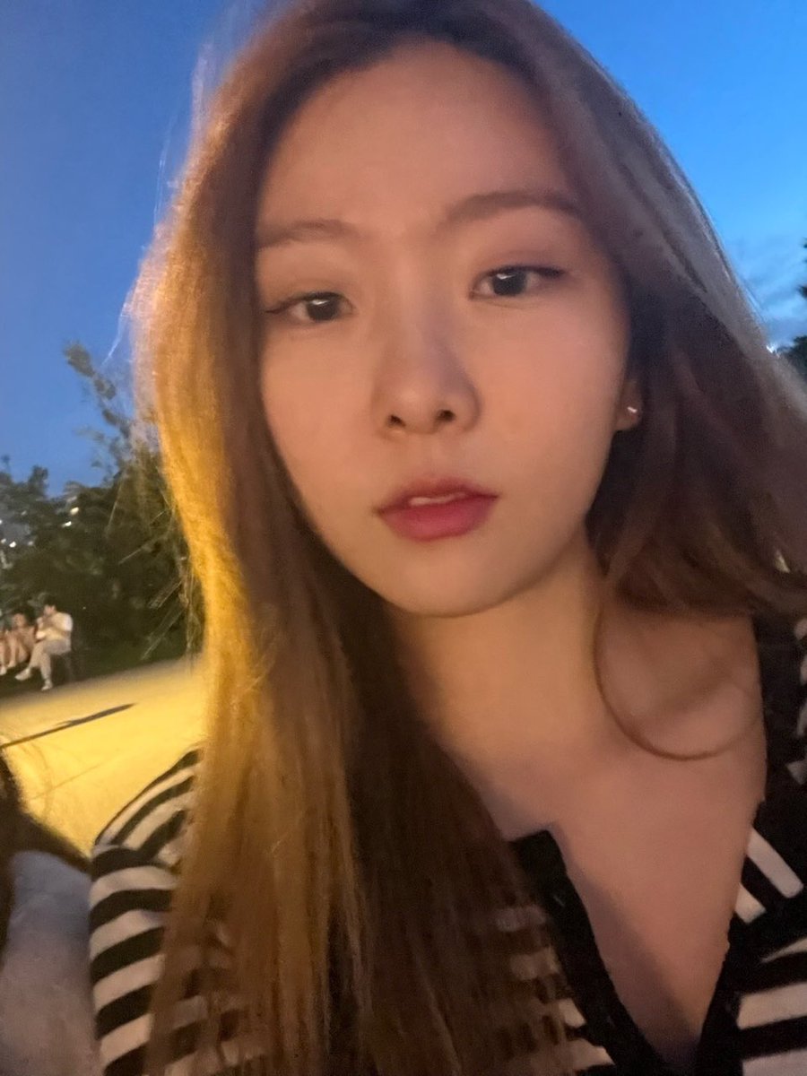 I_m_chillin's tweet photo. Best times with the best people 🥰

 #ICHILLIN #아이칠린 #JACKIE #재키 https://t.co/syrcHi9CP6