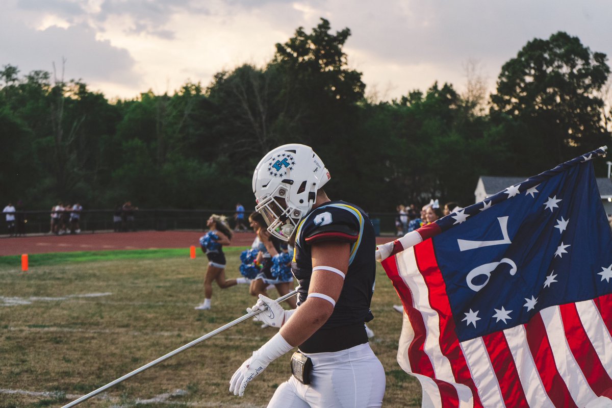 pndtone3's tweet photo. football season back bay bay. all photos shot by me https://t.co/jzMxveIWkb