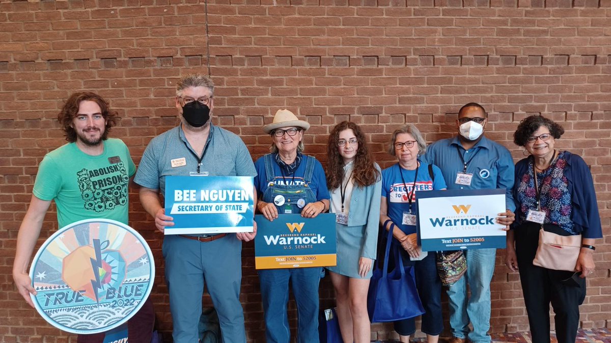 ClarkeDems's tweet photo. The Athens-Clarke Delegation, and GA-10 Delegation is ready to be #TrueBlue2022 ! Let's win this for the people! https://t.co/jL3XtwwKNa