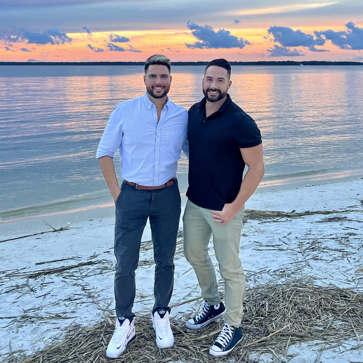 MattJacobi's tweet image. Southern Charm. 🇺🇸
#Husbands #Love #OutToSea