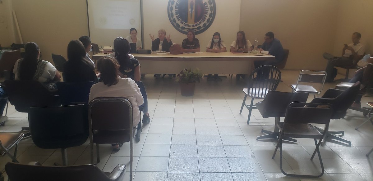 OrganizacionADC's tweet photo. La comisión aniversaria Nacional conjuntamente con la Seccional Caracas dictaron taller de protocolo, para cubrir los eventos de celebración de los 81 años del partido del pueblo, Acción Democrática y del centenario del natalicio del presidente Carlos Andres Perez @mileidys_66 https://t.co/fzAYJBfyDV