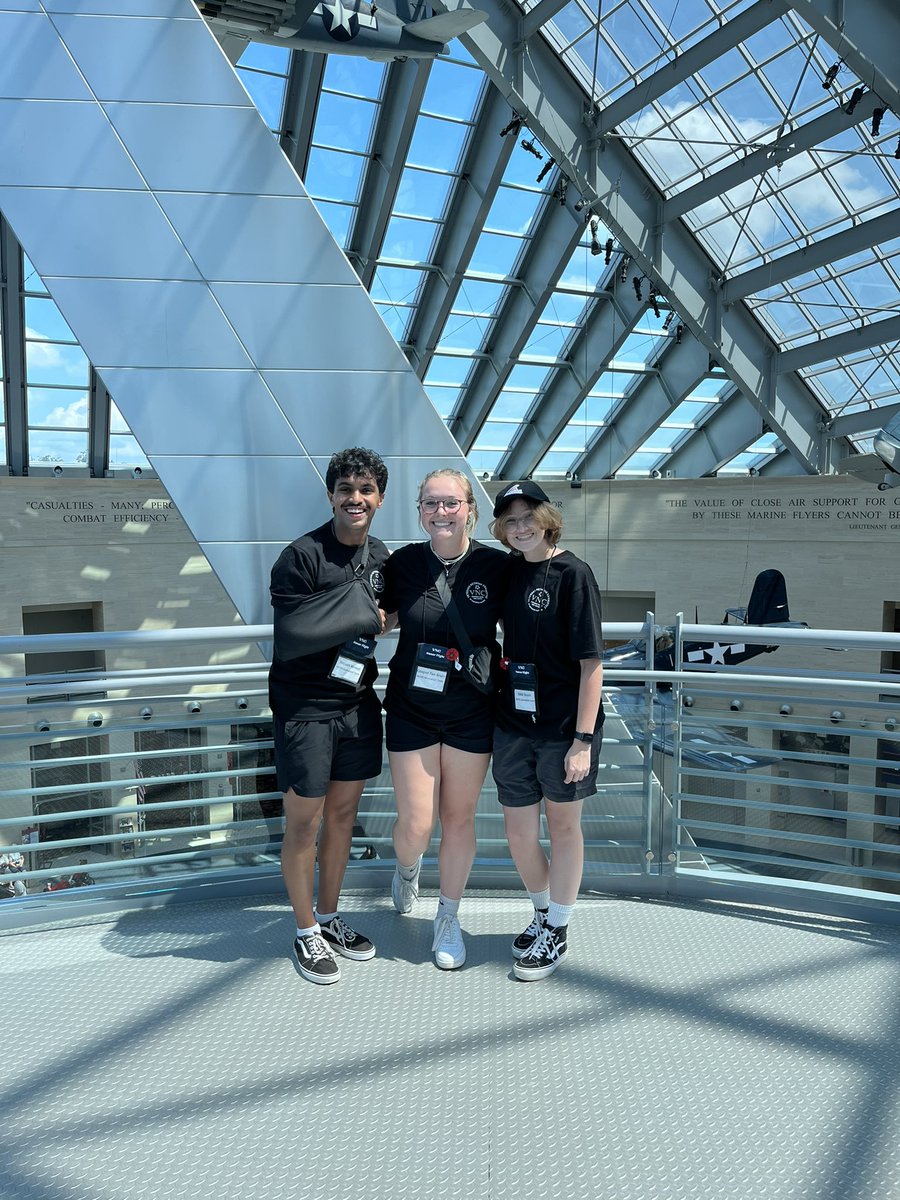 mr_stengel's tweet photo. Day 3 of the VNC Honor Flight was a long, but incredibly rewarding one. We spent the day at both the Marine Corps and National Army Museums. What an incredible journey - we’ll see you tomorrow at MCHS for our Welcome Home Ceremony. @MCHS156 https://t.co/bykNnySD3Q