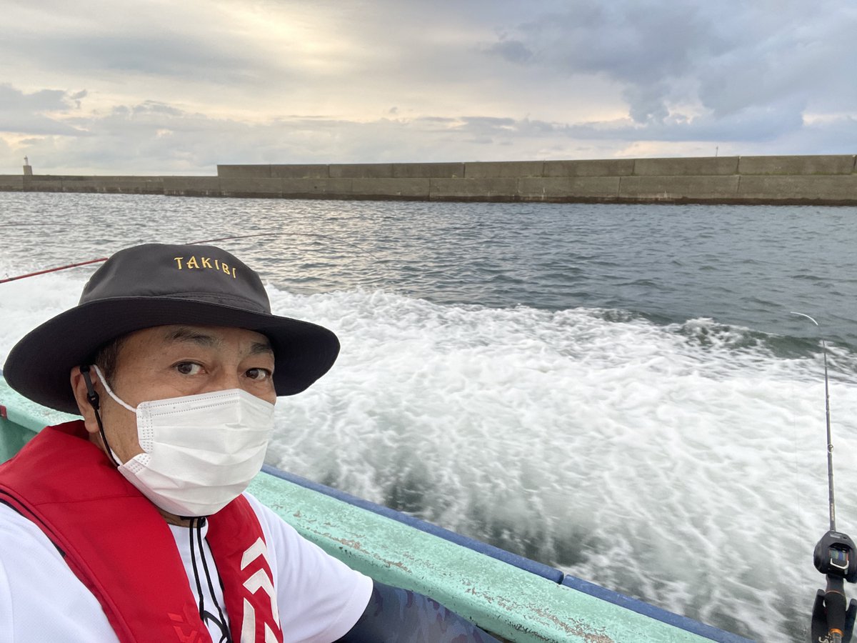 イカ釣り〜😊
次は冬のブリかなぁ〜😁