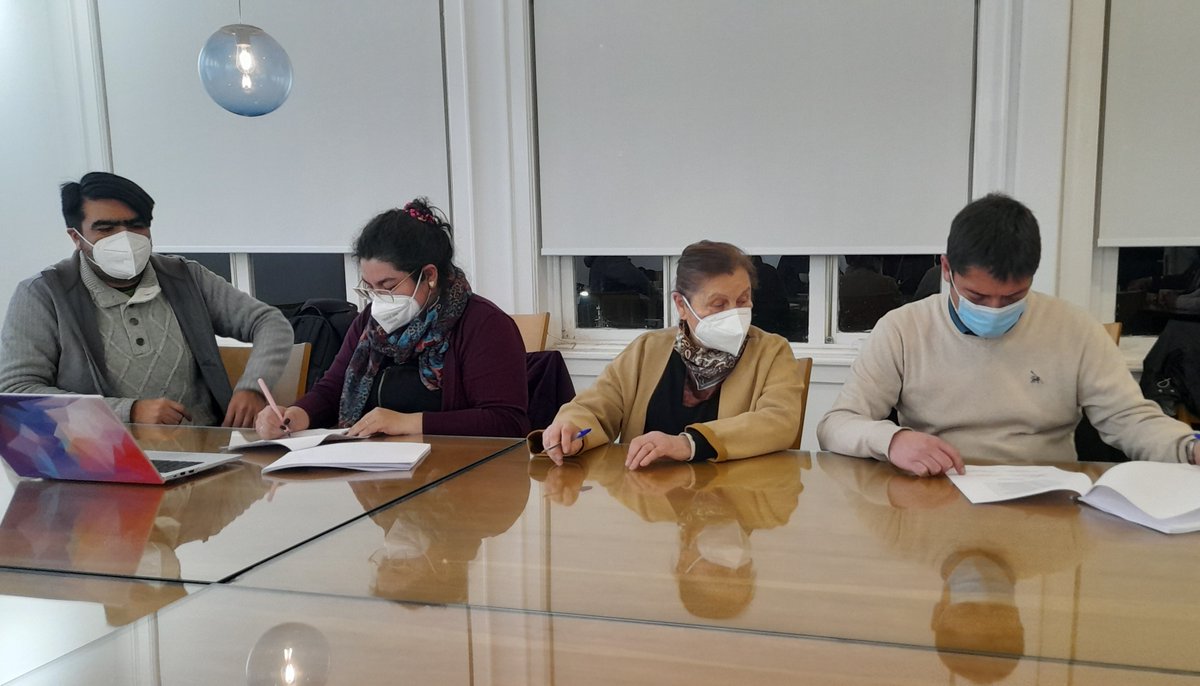 UAustraldeChile's tweet photo. UACh y Sindicato de Docentes firmaron hoy contrato colectivo de trabajo en dependencias de la Casa Central.
Más información: https://t.co/JgcnLOp8hI
#Valdiviacl #Osorno #PuertoMontt #Coyahque https://t.co/oZ0pt3HNDW