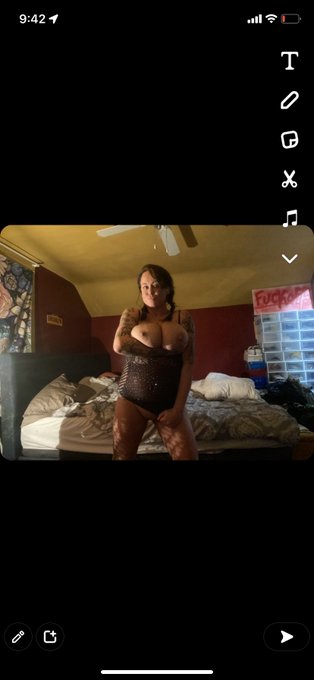 Hi guys 🖤 https://t.co/giyAGUySha<a href="/tag/mvsales"class="tags"><span>#mvsales</span></a>