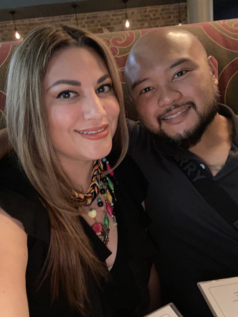 Olga_Reads's tweet photo. Date night at the El Paso Opera- 🌻🌻Frida🌻🌻 @elpasoopera https://t.co/8KNdyLnT8U