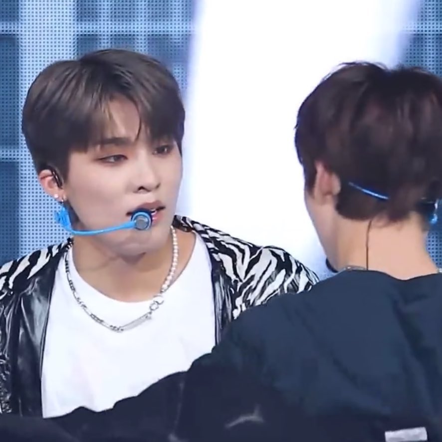 nocontextdowoo's tweet photo. https://t.co/CHQIzm8h1c