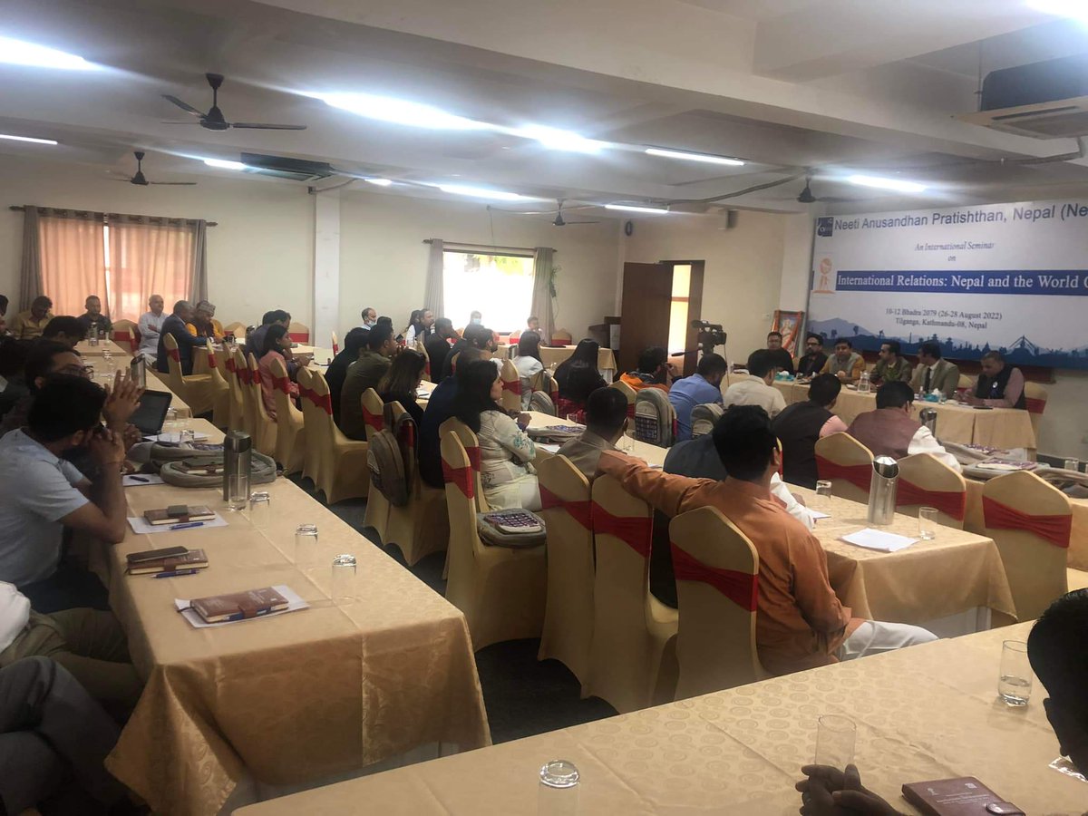 iDrAlokPandey's tweet photo. #NeNAP
Interactive and engaging discussion covering the field of Nepal in the new global order, environment and climate changes,Democracy2.0 and foreign policy contours of developing states held on 2nd day of seminar. https://t.co/L56vpISKyO