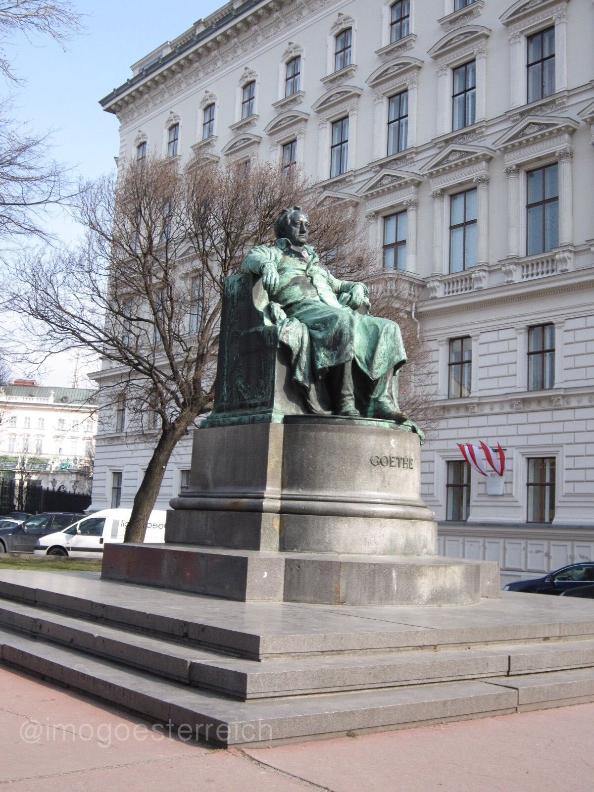 Sisi Viennasisi Twitter