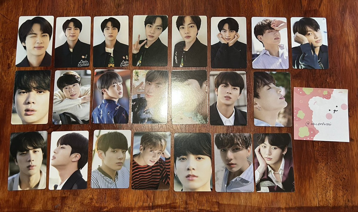 abcdefvssi's tweet photo. ~GIVEAWAY~

✨one winner of Jin and Jungkook official DICON photocards
✨RT to join (followers only)
✨ends Saturday (3rd September 11am AEST)
✨WORLDWIDE
✨free tracked shipping

please RT to spread. thanks and goodluck! 💜 https://t.co/Ir4aoN6XmI