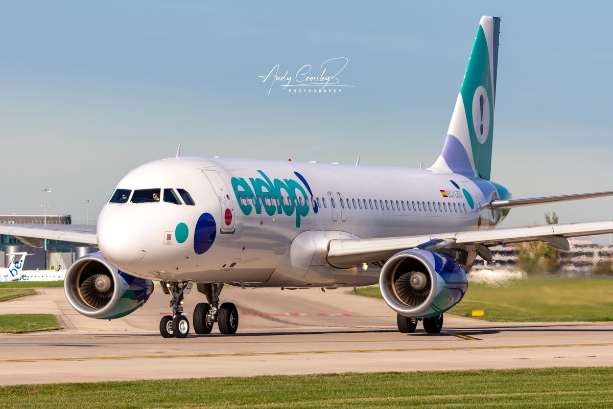 AeroAndyUK's tweet photo. Evelop! | Airbus 320 | EC-LZD
Once Evelop! Departing @manairport in 2018 This aircraft is now flying with Iberojet Spain.
MAN / EGCC 2018
© Andy Crossley
#aviation #manchester #photography #airbus #uk #evelop #airbus320 #aviationlovers #spanish #europe #canonphotography https://t.co/K9ZaOMJyIb
