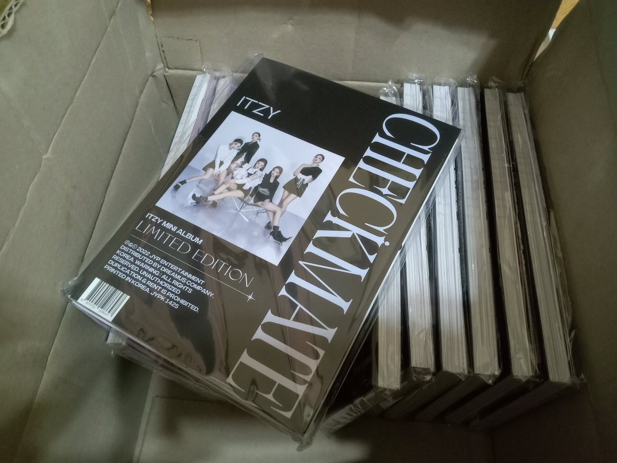 MerchHouse_'s tweet photo. Good Morning Fam!
2 Boxes arrived today, sorting and packing na π€
- Itzy Checkmate
- Stayc We Need Love
- Stayc Lightstick
- Aespa Girls
- Aespa Lightstick
- Im Nayeon
- Magazines
- Special Pasabuy Items
- (G)I-DLE MDs
- Posters
Thank you trusting us Fam! π€π
#MerchHouseProof https://t.co/scRyOYdvP4