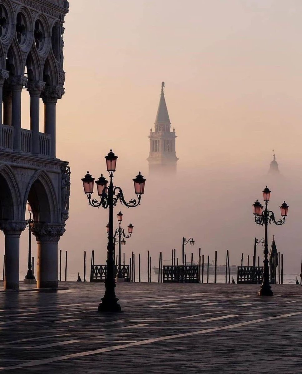 KissMe.crypto (@kisskissmeta) on Twitter photo First #NFTS #movie #Festival in #biennale #venice for our #Cryptos #NFT Art Coktail Party #venezia79 in collaboration with <a href="/damoversnft/">Damover’s Festival NFT | Enter the Metaverse</a> #biennalecinema2022 #Cryptomonnaies #token #KissMe #NFT, #Web3 #web30 #Metaverse #NFT #metavers #metaverses #Crypto eventbrite.fr/e/web-3-art-co… First #NFTS #movie #Festival in #biennale #venice for our #Cryptos #NFT Art Coktail Party #venezia79 in collaboration with <a href="/damoversnft/">Damover’s Festival NFT | Enter the Metaverse</a> #biennalecinema2022 #Cryptomonnaies #token #KissMe #NFT, #Web3 #web30 #Metaverse #NFT #metavers #metaverses #Crypto eventbrite.fr/e/web-3-art-co…