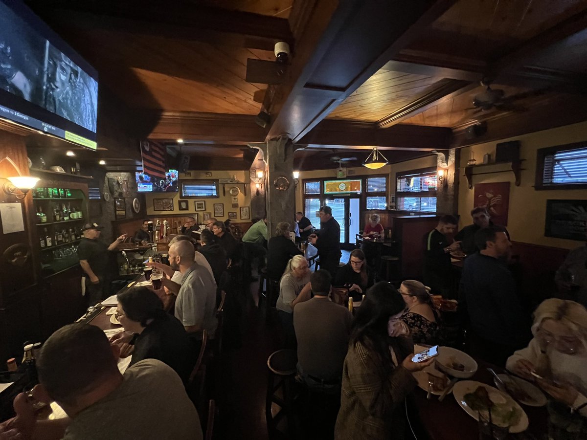 Craig Waters tweet media