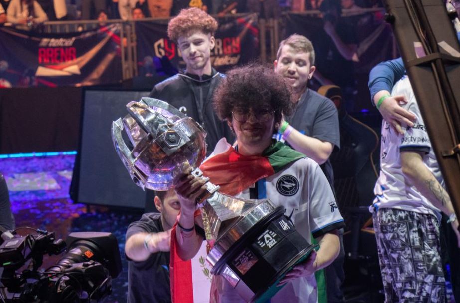 elsolde_mexico's tweet photo. 🎮  En un partido muy reñido durante @GAMERGY_Mx, #IsurusGaming es el rey de #LeagueOfLegends Latinoamérica y será el equipo que represente a la región en el Mundial de LoL 2022. 

📷 Alejandro Aguilar https://t.co/Br52VRJpcN